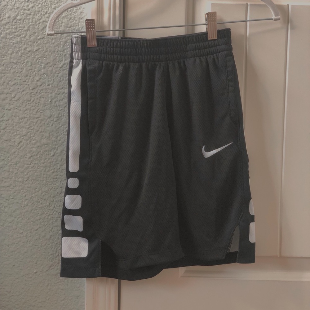 2 pairs of nike shorts